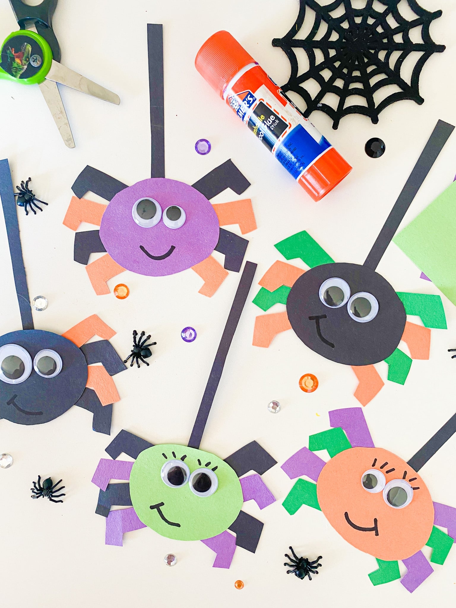 17 CUTE Spider Crafts For Preschoolers 2025 ABCDee Learning